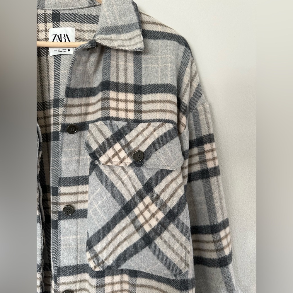 SOLD✔️2/18: NWOT Zara Plaid Overshirt, Size Large - Picture 9 of 15